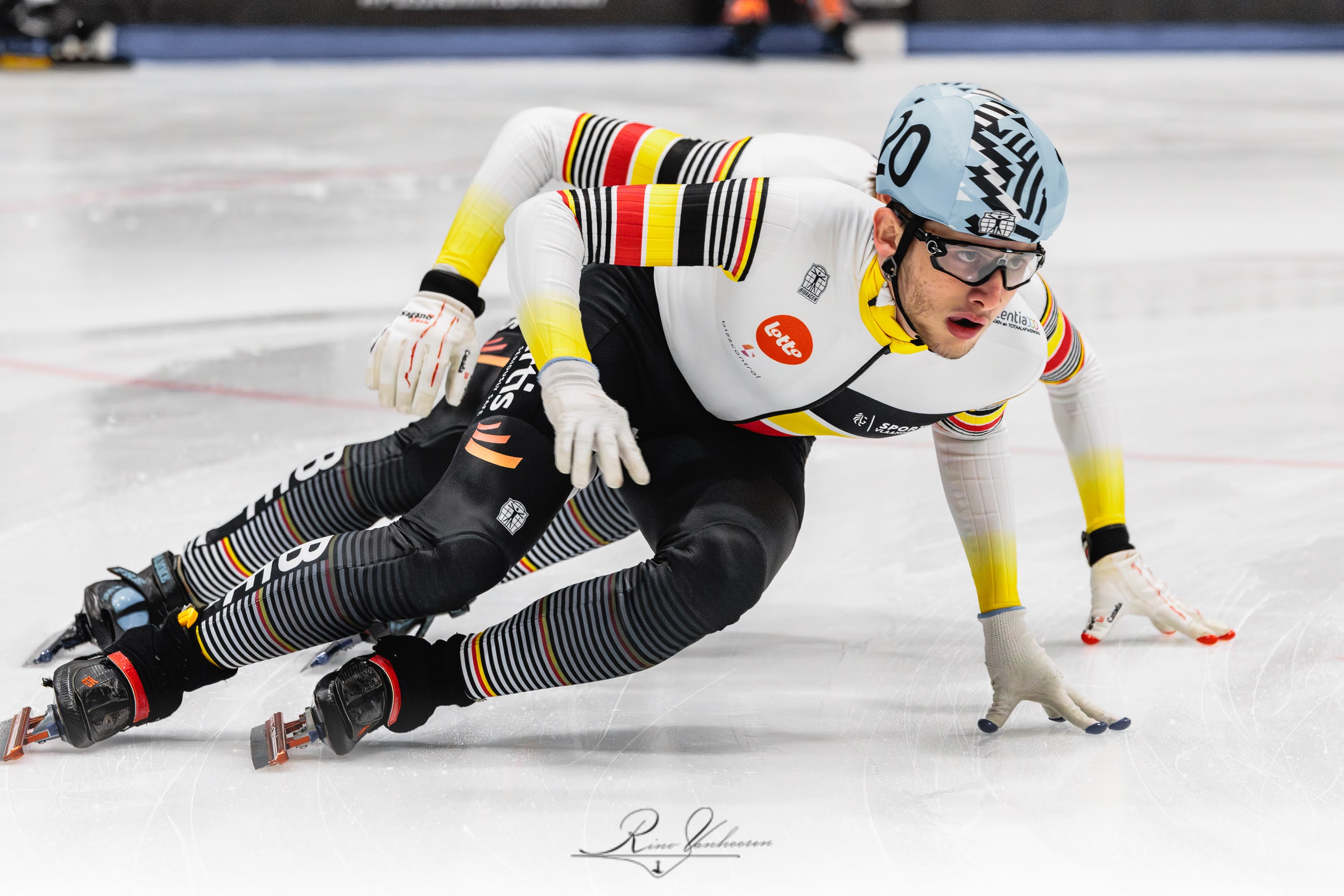 Student-shorttrackers naar Winter Universiade in Turijn