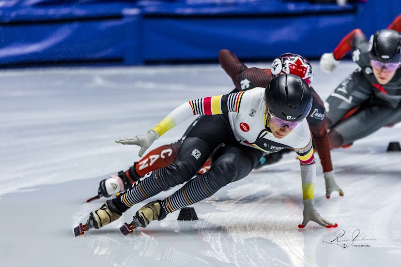 Meteen succes voor Belgische shorttrackers op de eerste wereldbeker in Montreal!