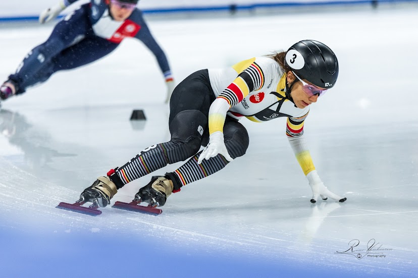 World Cup 4 in Seoul met goud voor Hanne Desmet en historisch brons voor de mannen relay!