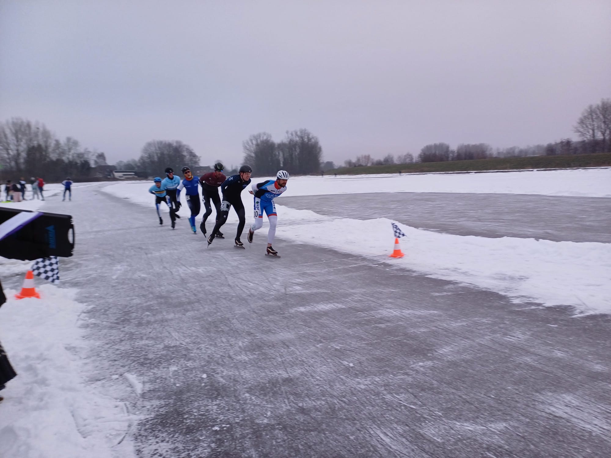 Voor het eerst in jaren een Open Vlaams Kampioenschap marathon op natuurijs!