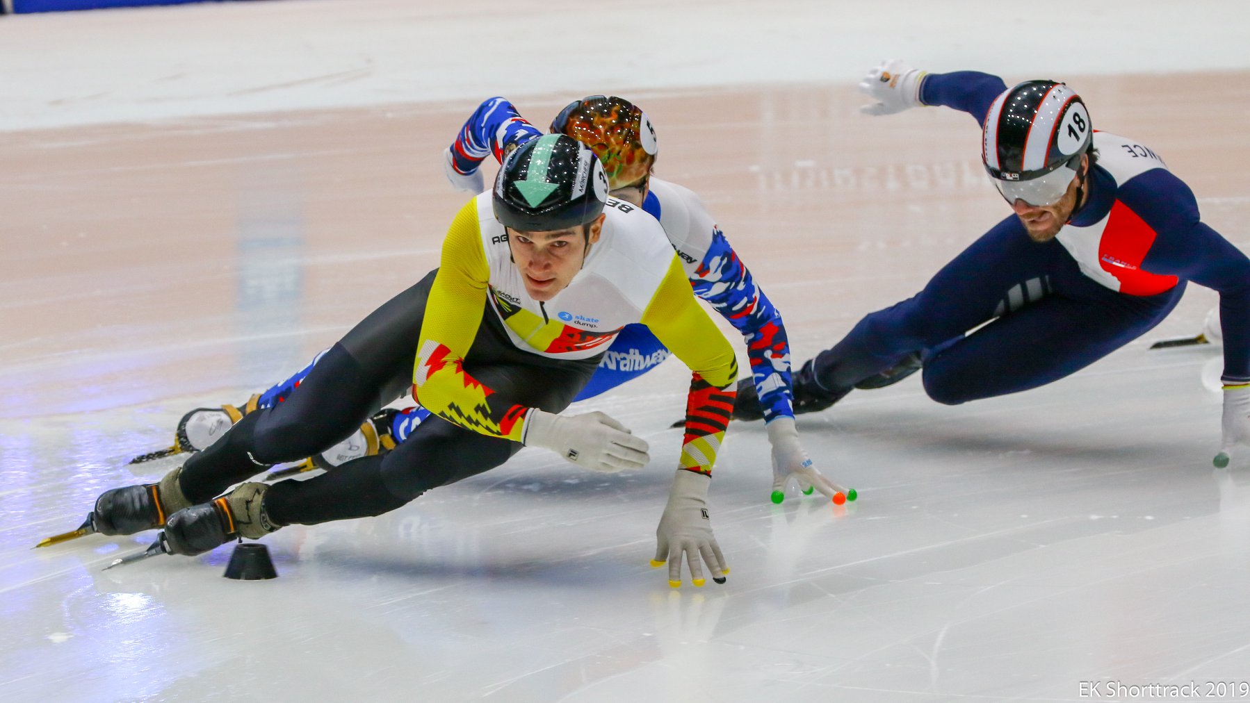 Stijn Desmet verpulvert Belgisch record op 500m shorttrack